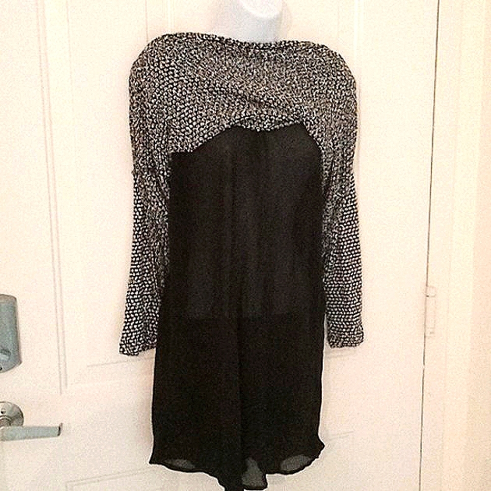 🎁 FREE GIFT INCLUDED 🎁 NWOT Double Layered Blouse Sweater Top Long Sleeves - Picture 6 of 14